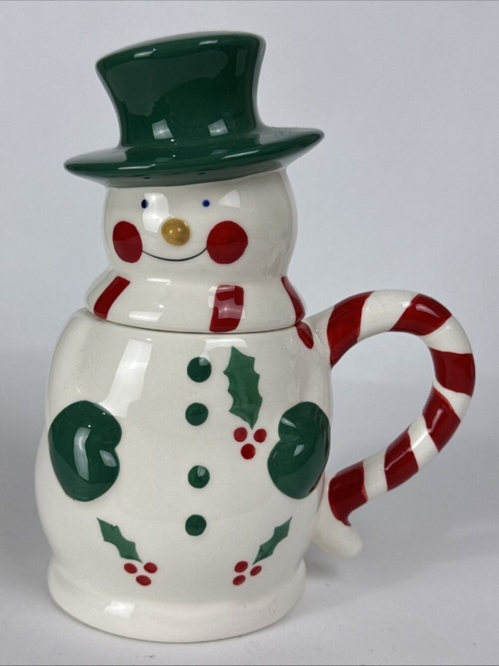 Temptations Snowman Green Hat Ceramic 12oz Mug holiday Christmas decor cup